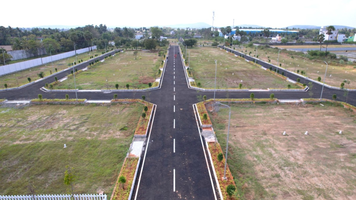 Plots in vandalur kelambakkam road